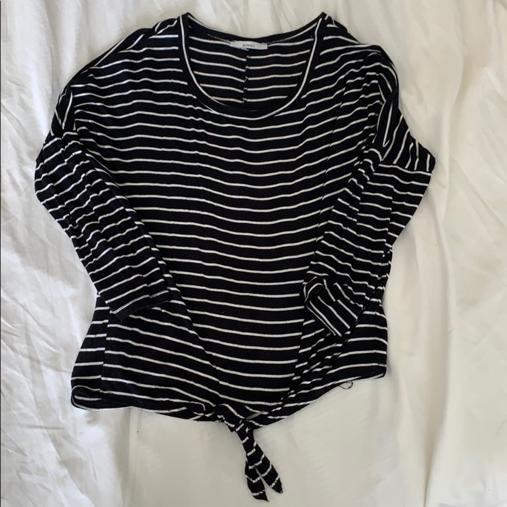 Stripped top